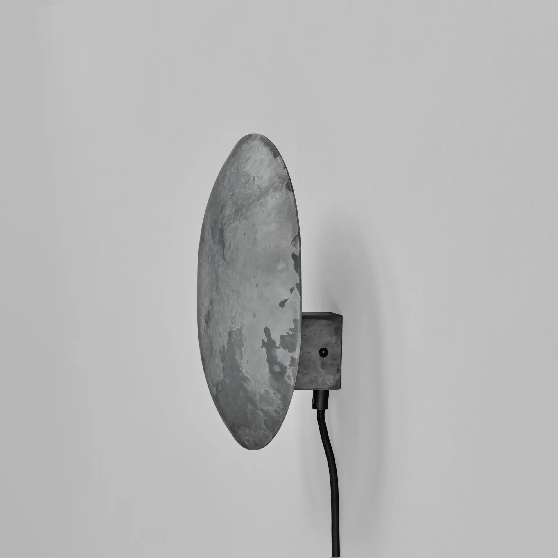 Clam wall lamp 26 cm, Oxidised 101 Copenhagen