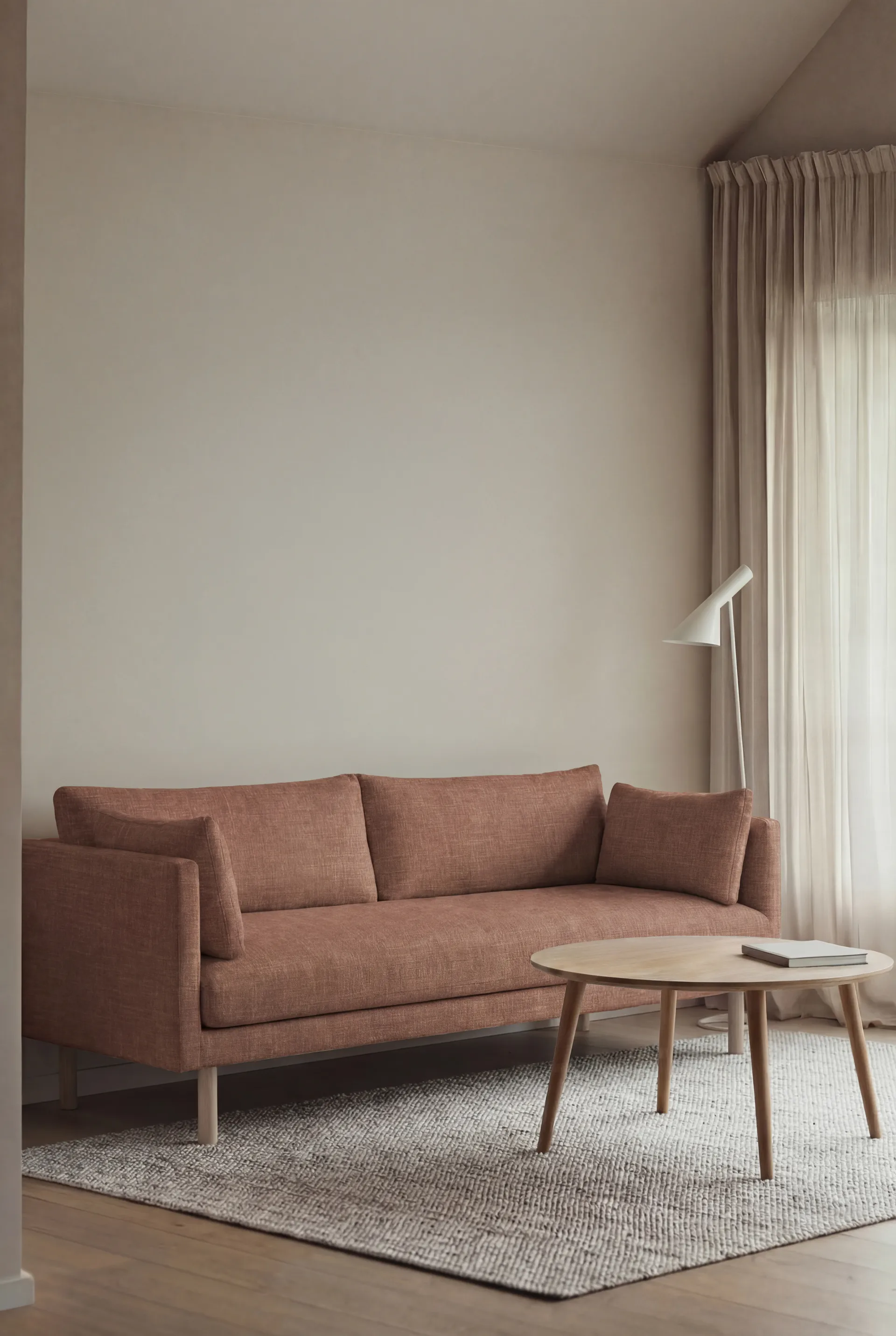 Linnevik sofa, Same Rust 6675-white-oiled oak, 3-seater, without skirt 1898