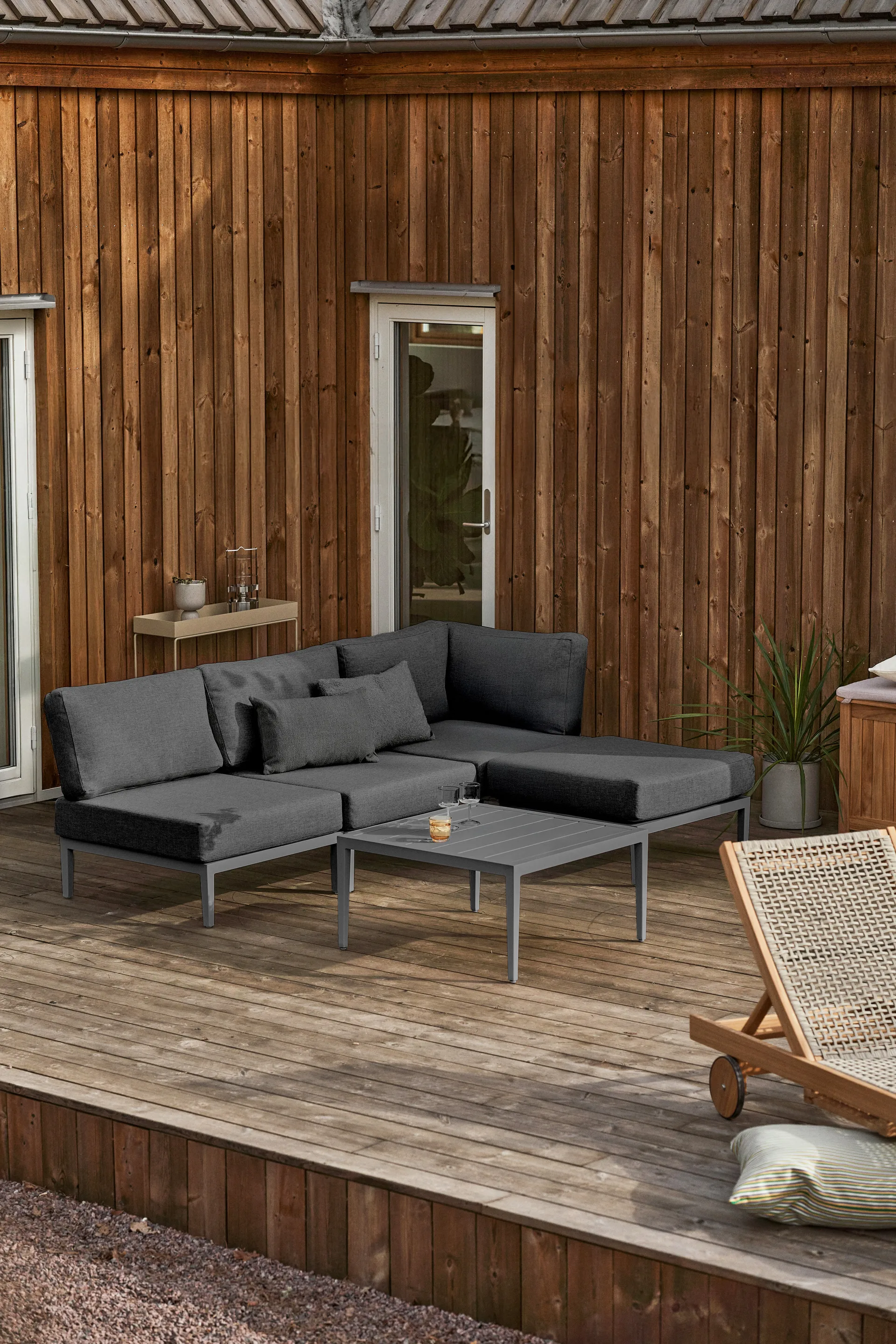 Santander coffee table 78x78x40 cm, Grey aluminum 1898