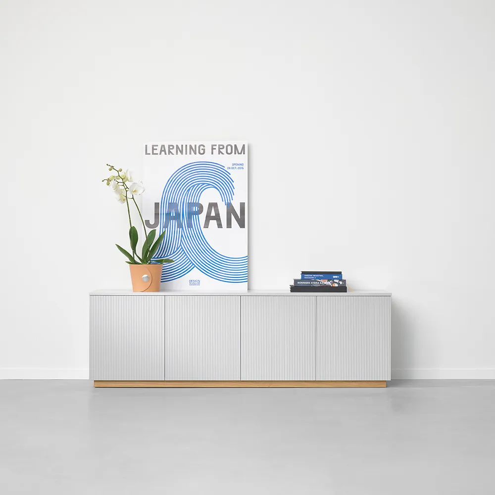 Beam side table, White lacquer, white base A2