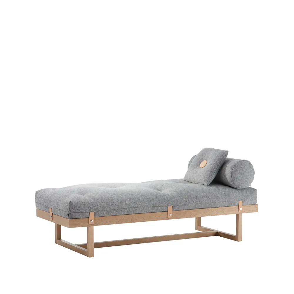 Stay day bed, Fabric grey. body in whiteoiled oak A2