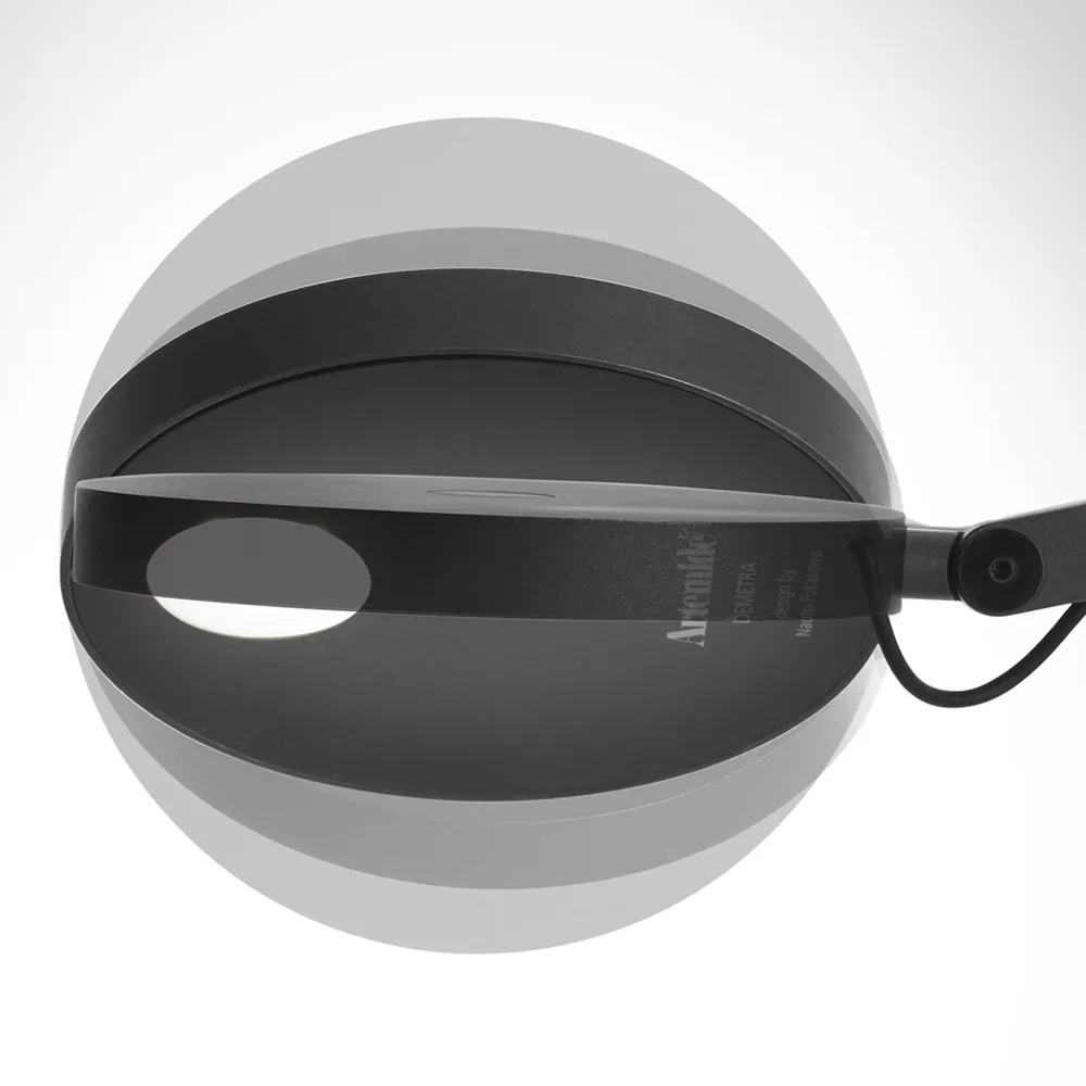 Demetra table lamp - Glossy black Artemide