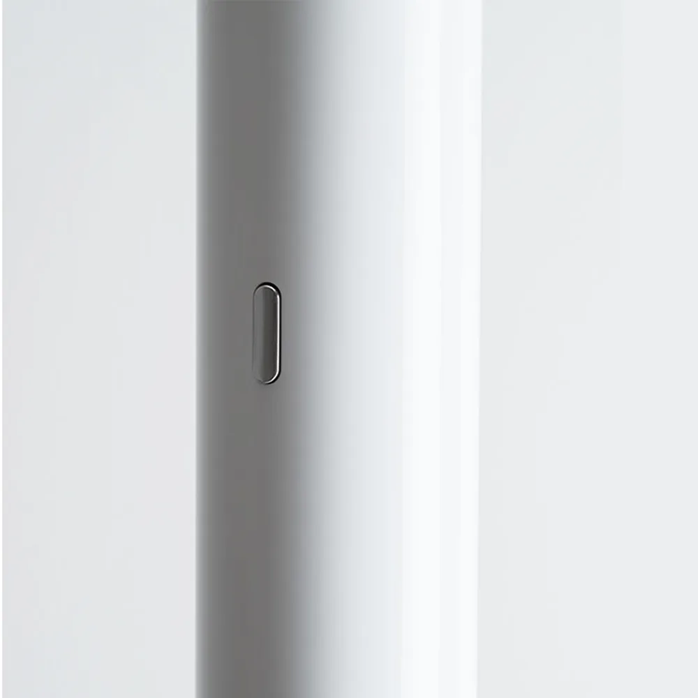 Ilio floor lamp, Glossy black Artemide