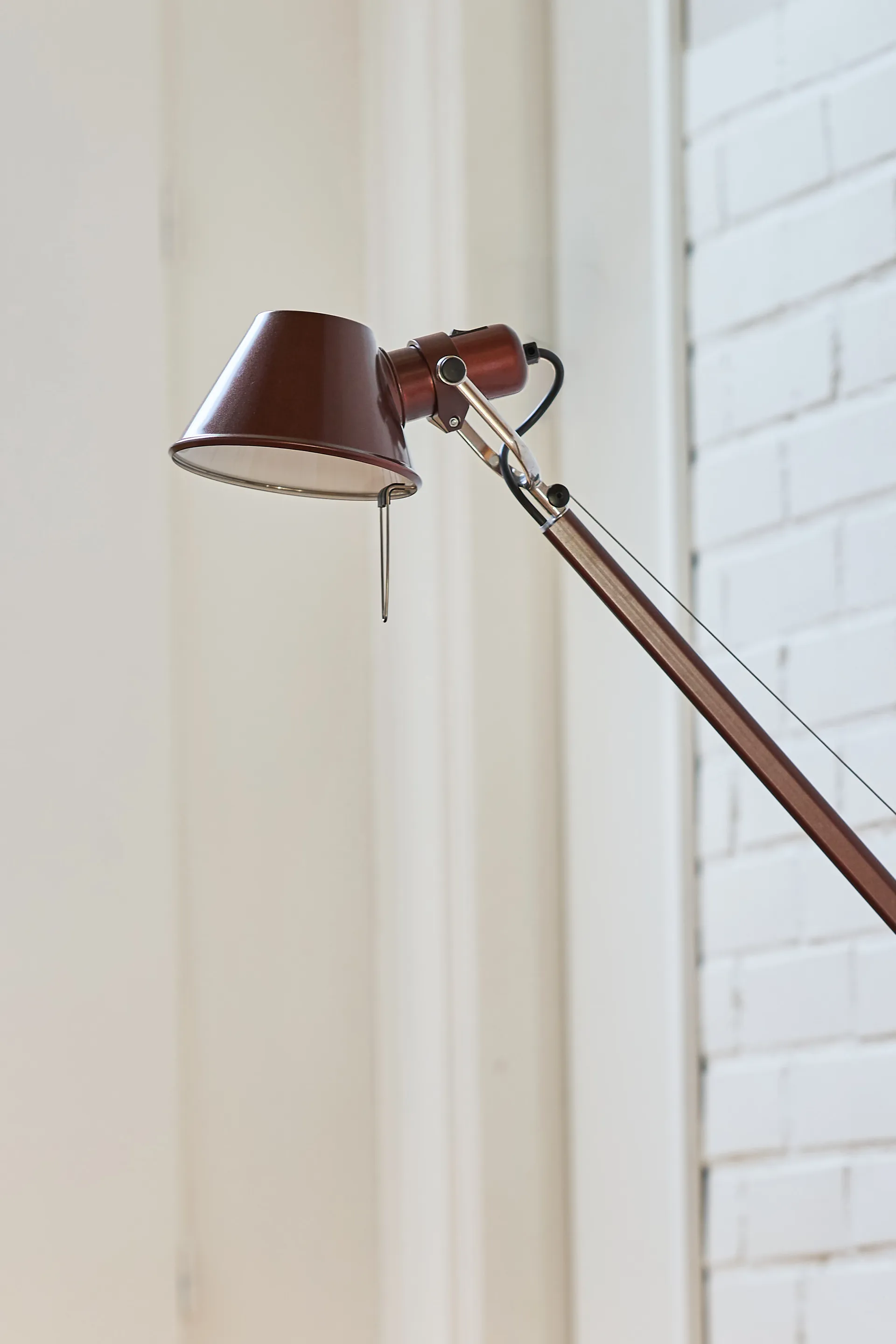 Tolomeo Reading floor lamp E27 special edition - Brown metallic Artemide