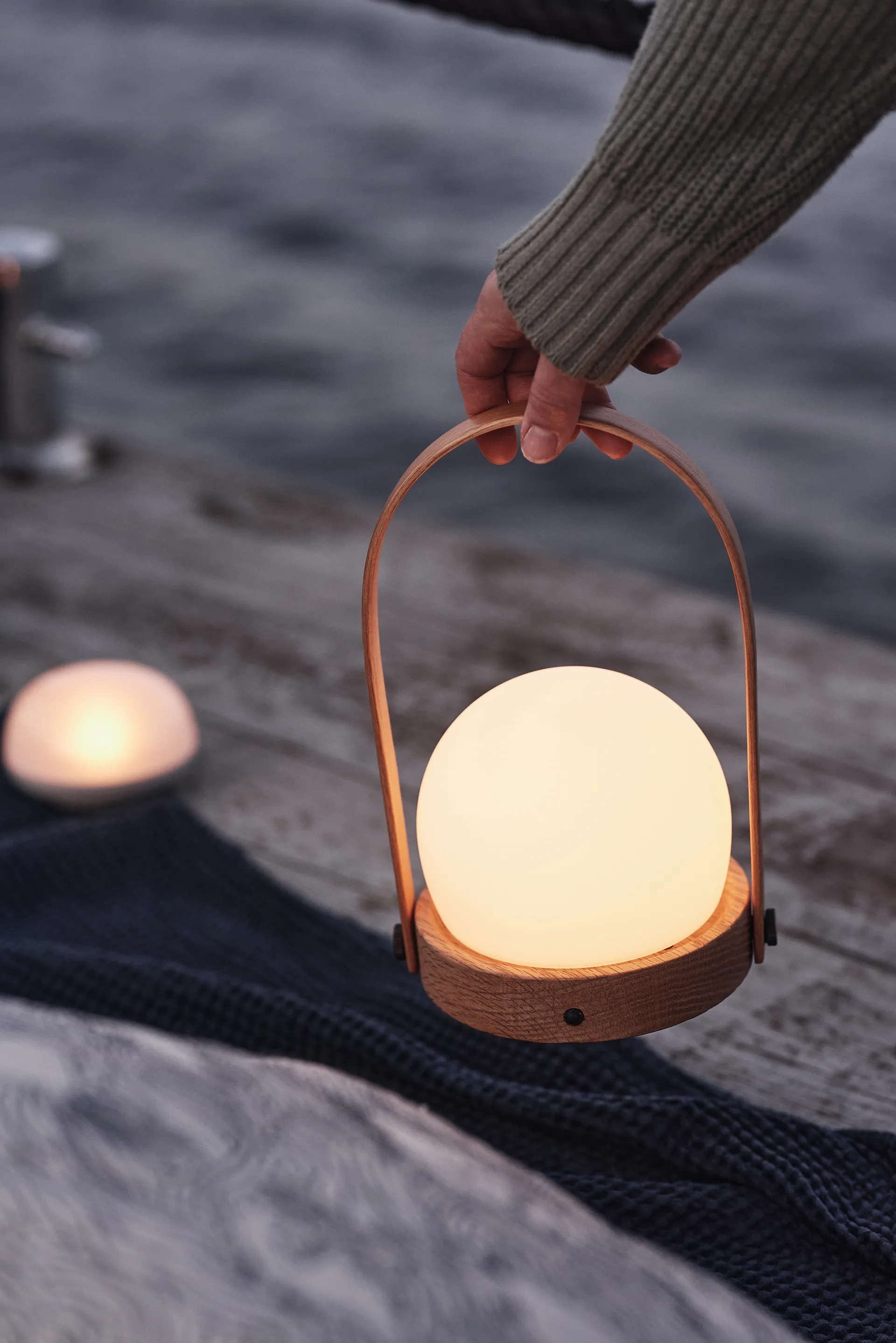 Carrie lamp Limited Edition, Natural oak Audo Copenhagen