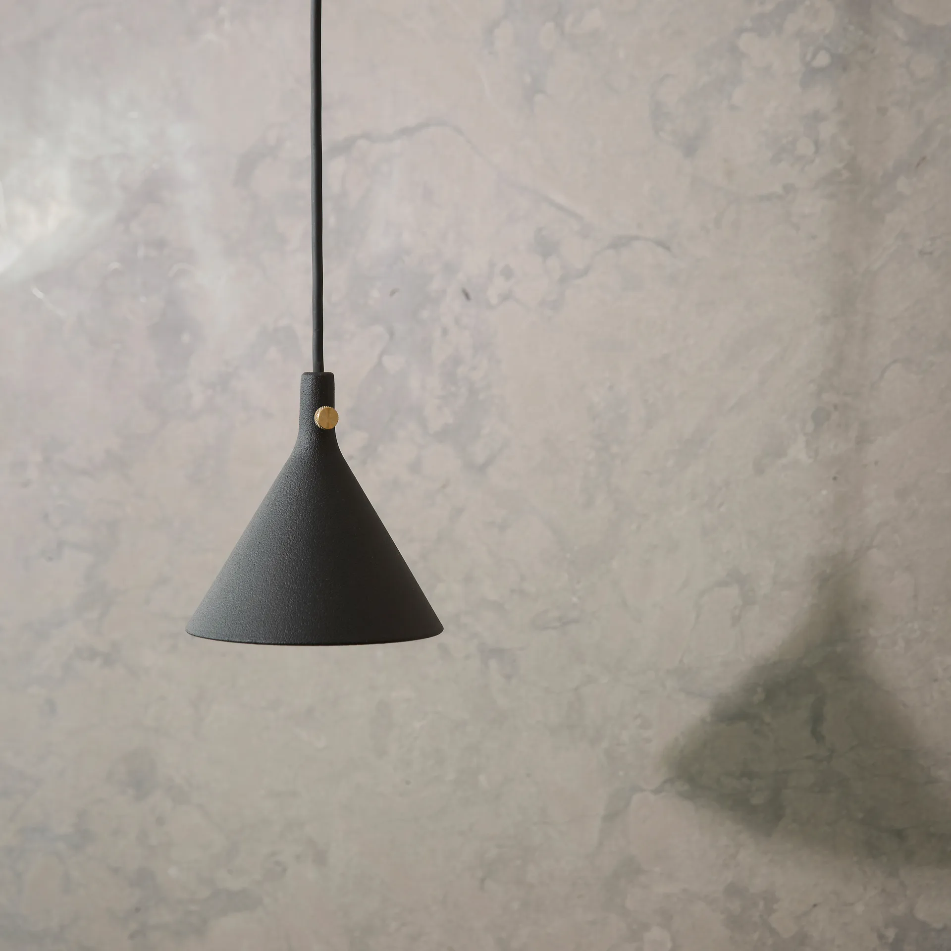Cast shape 1 pendant lamp, black Audo Copenhagen