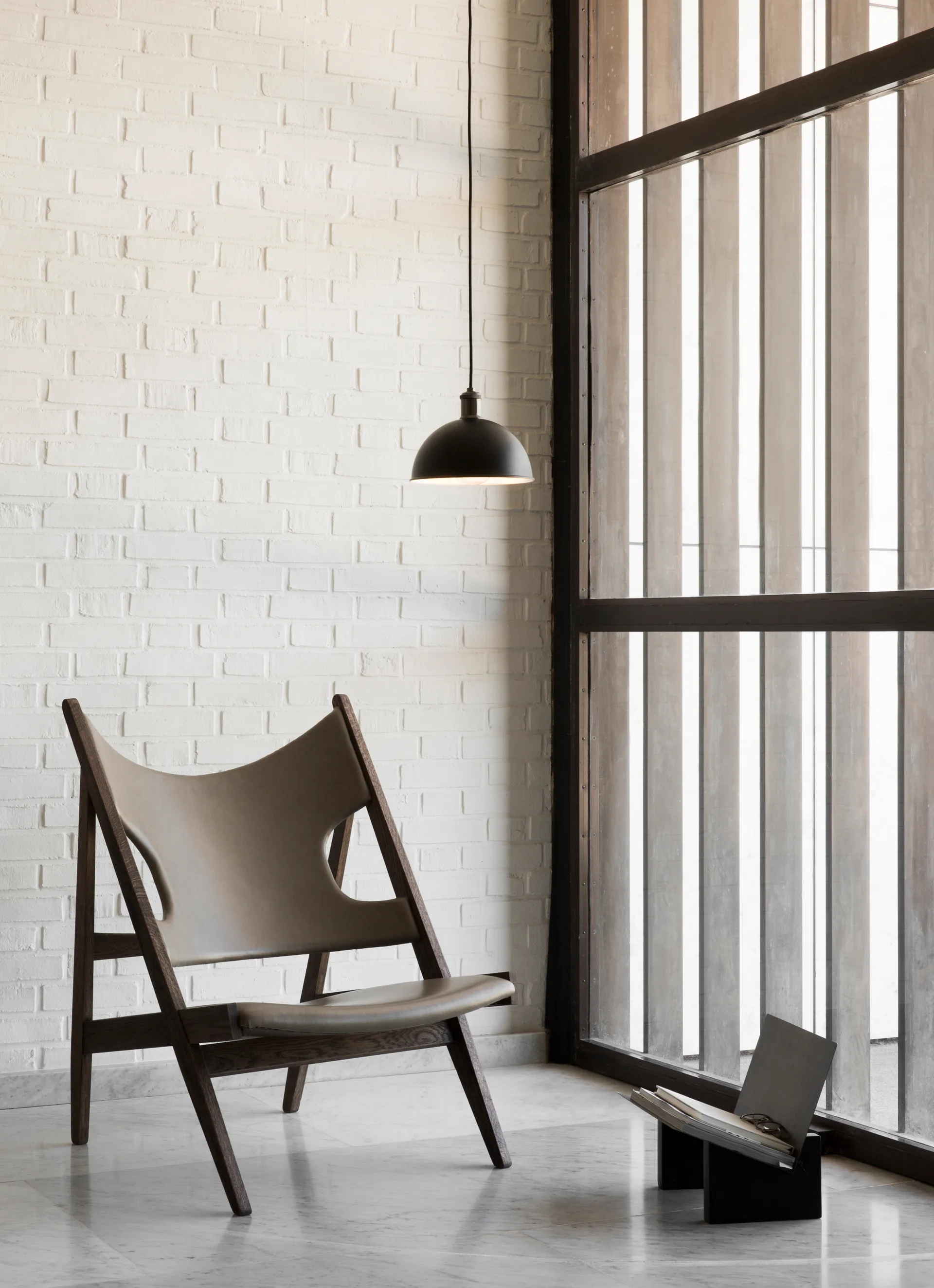 Knitting lounge armchair, Natural oak-Logan Jasmine Audo Copenhagen