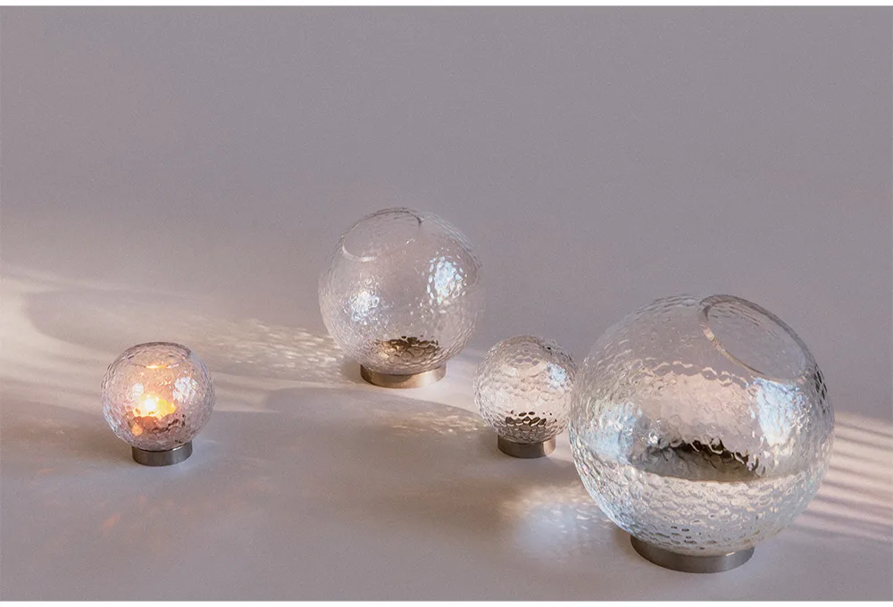 Globe bubbles vase Ø21 cm, Clear AYTM