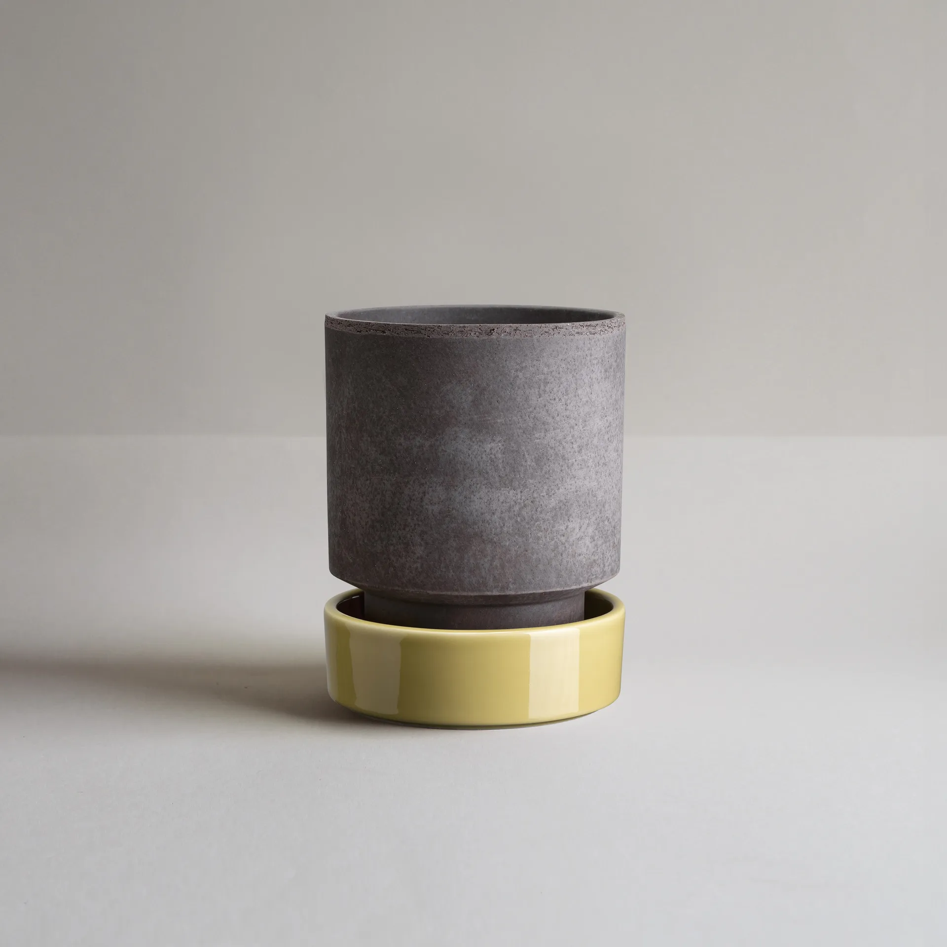 Hoff plant pot, Ø16 cm, Raw Grey-Pale Yellow (grey-yellow) Bergs Potter
