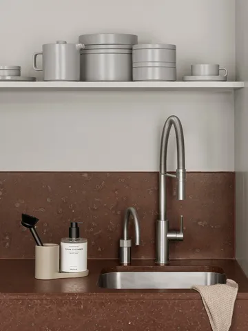 Piro dish brush and soap holder - Nomad - blomus