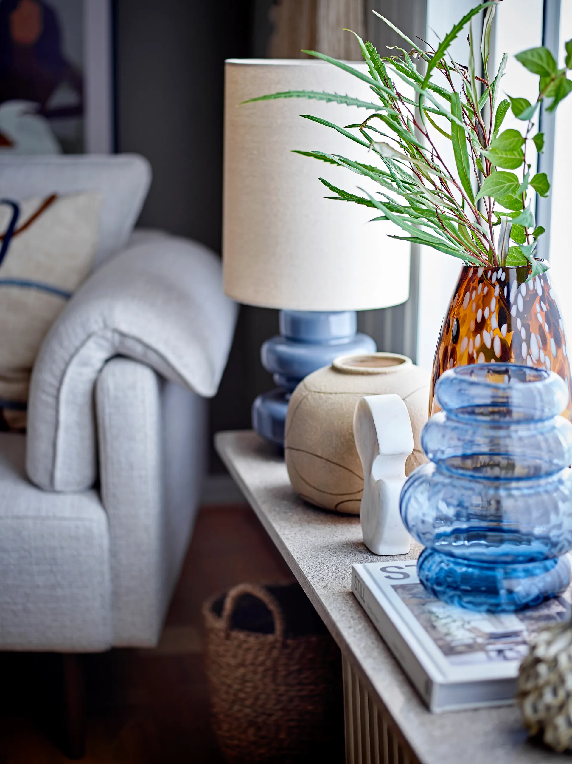 Fabiola table lamp Ø24x51 cm, Blue glass-linen Bloomingville