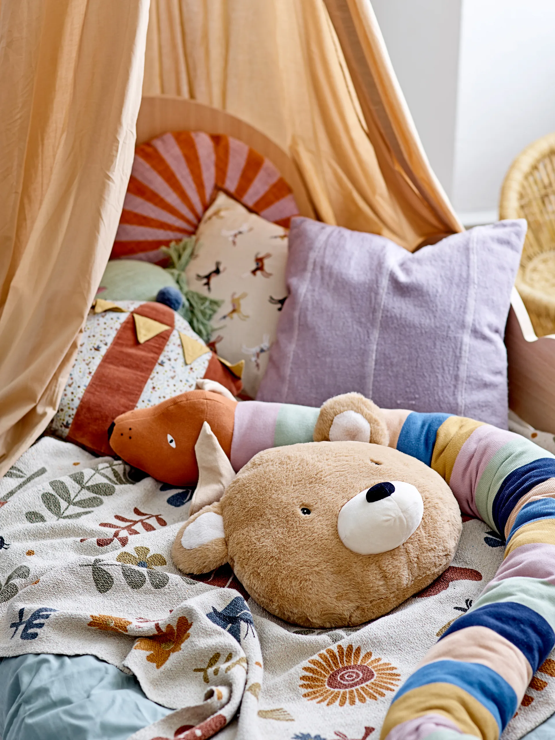 Raffe cushion 37x40 cm, Circus tent Bloomingville