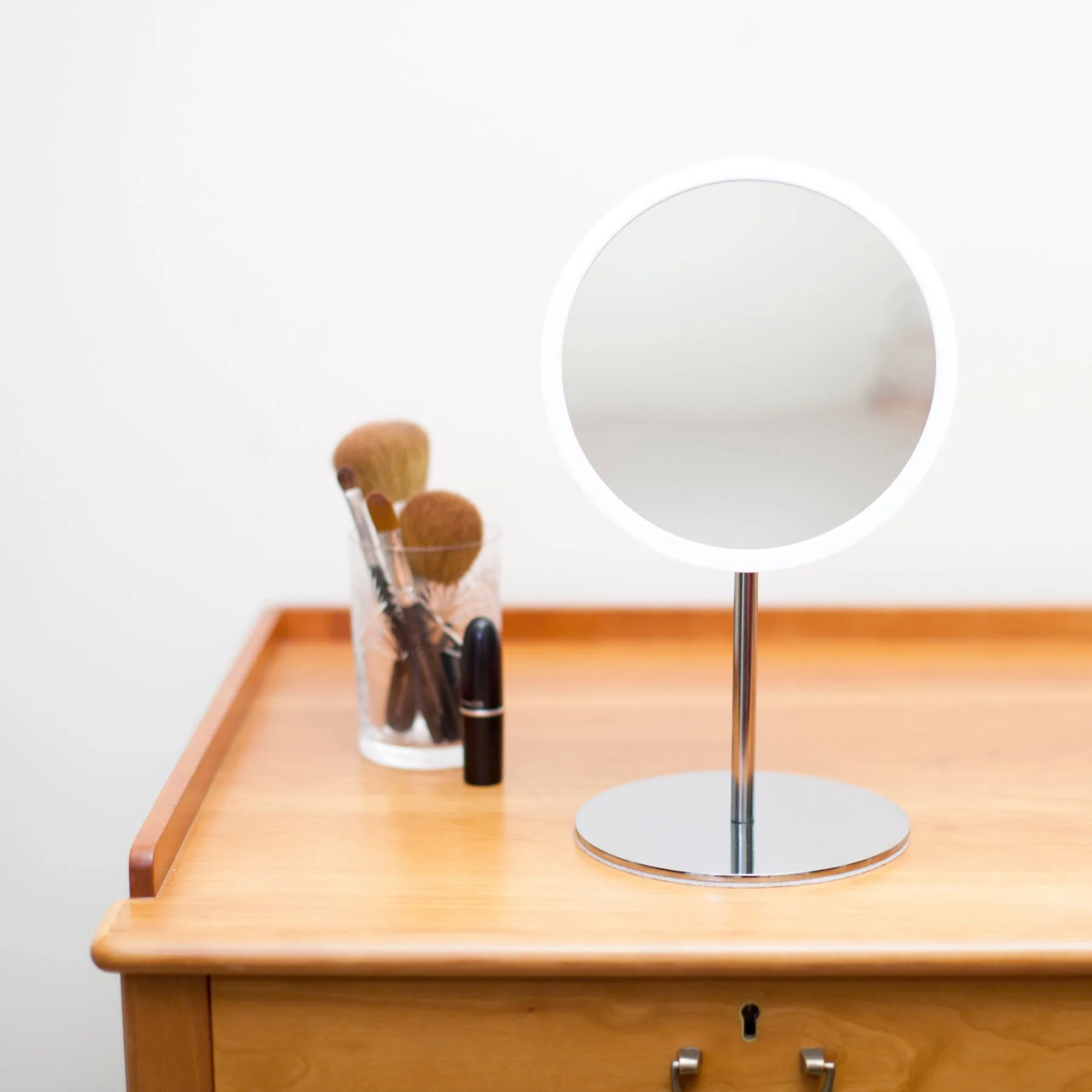 AirMirror table mirror x5 detachable magnetic, Ø16.5 cm Bosign