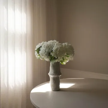 Hydrangea artificial bouquet - White, 7 pcs - Botané
