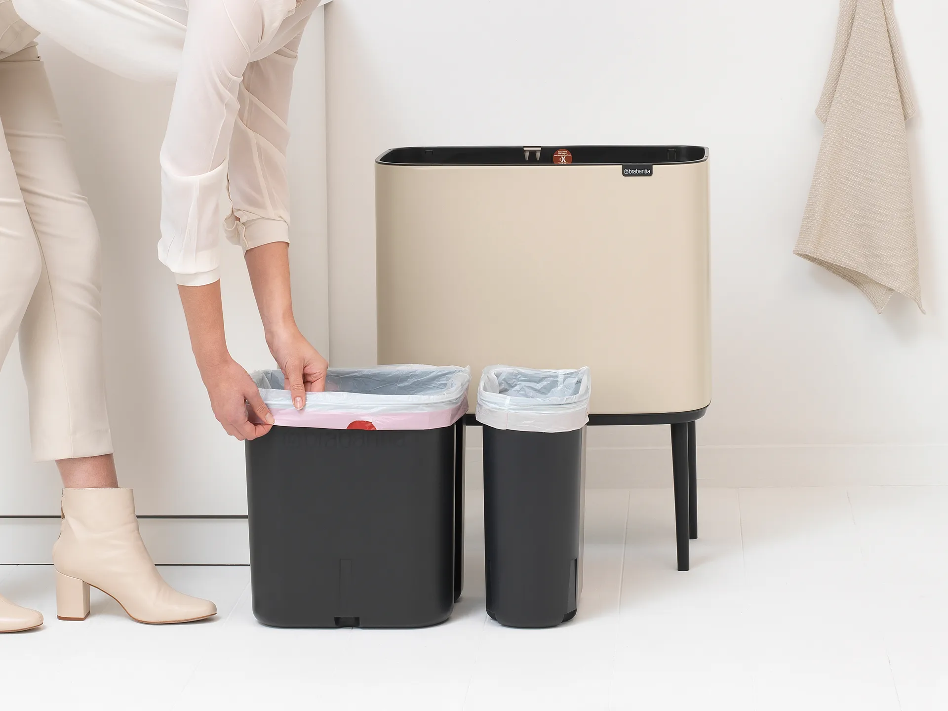 Bo touch bin 11+23 litre, Soft beige Brabantia