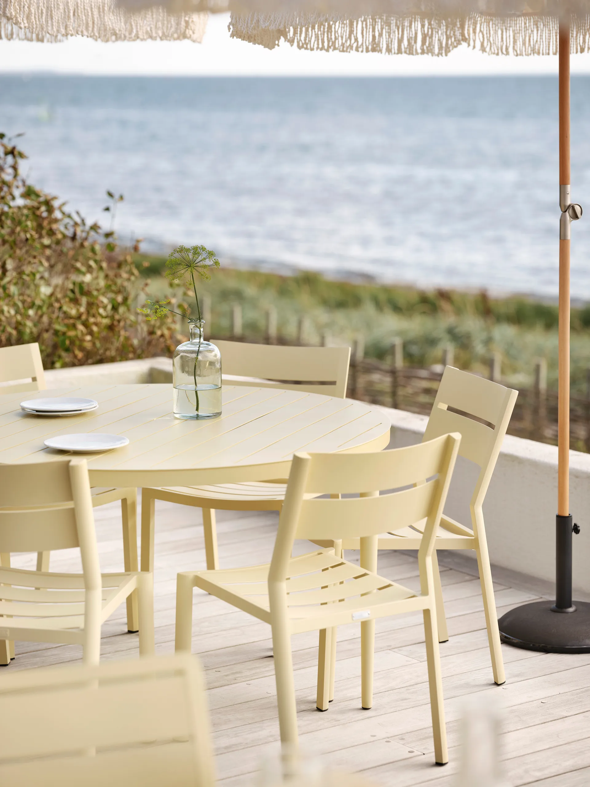 Bigby dining table, Light grey Ø130 cm Brafab