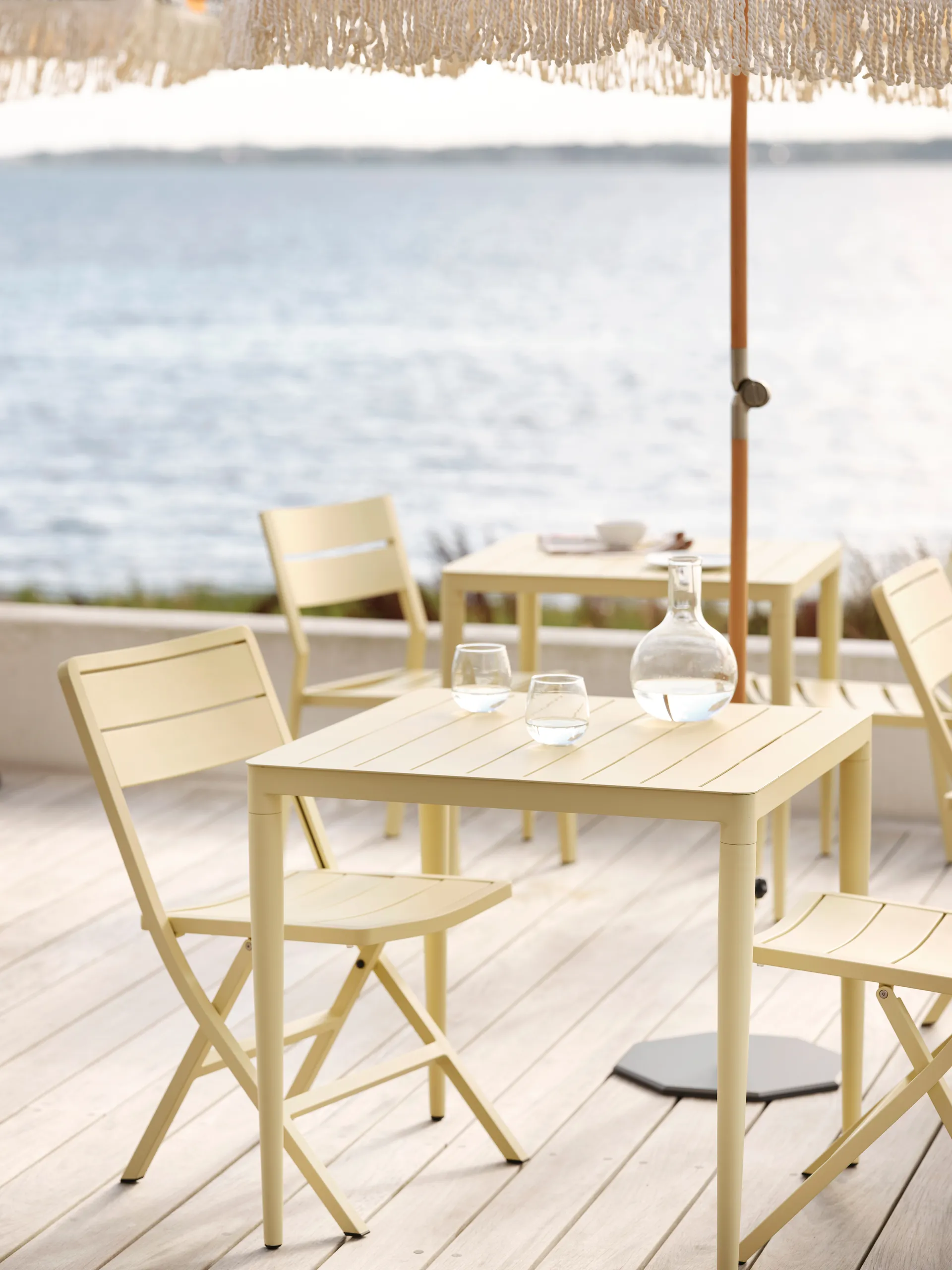 Bigby dining table, Light grey, 76x76 cm Brafab
