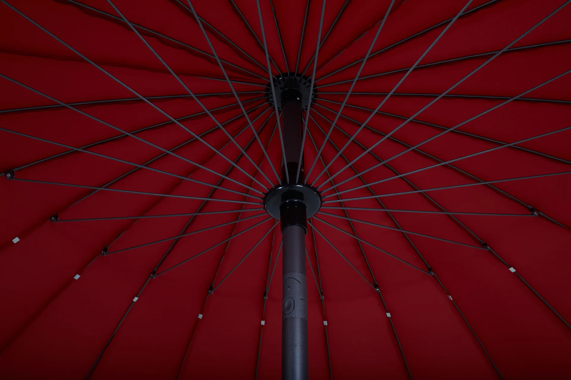 Shanghai parasol, Red Brafab