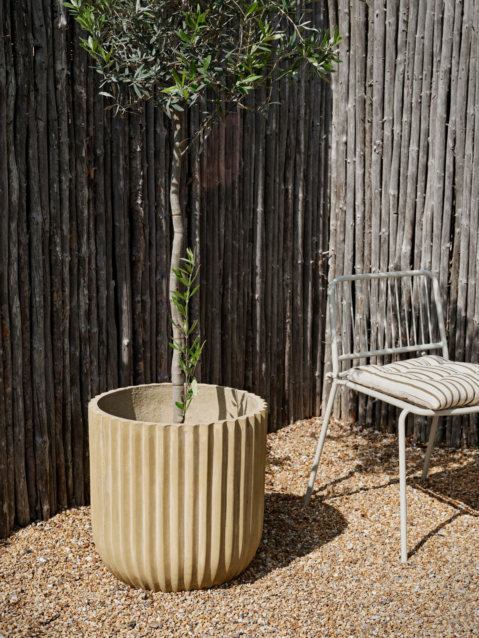 Fiber flower pot Ø50 cm, Antique beige Broste Copenhagen