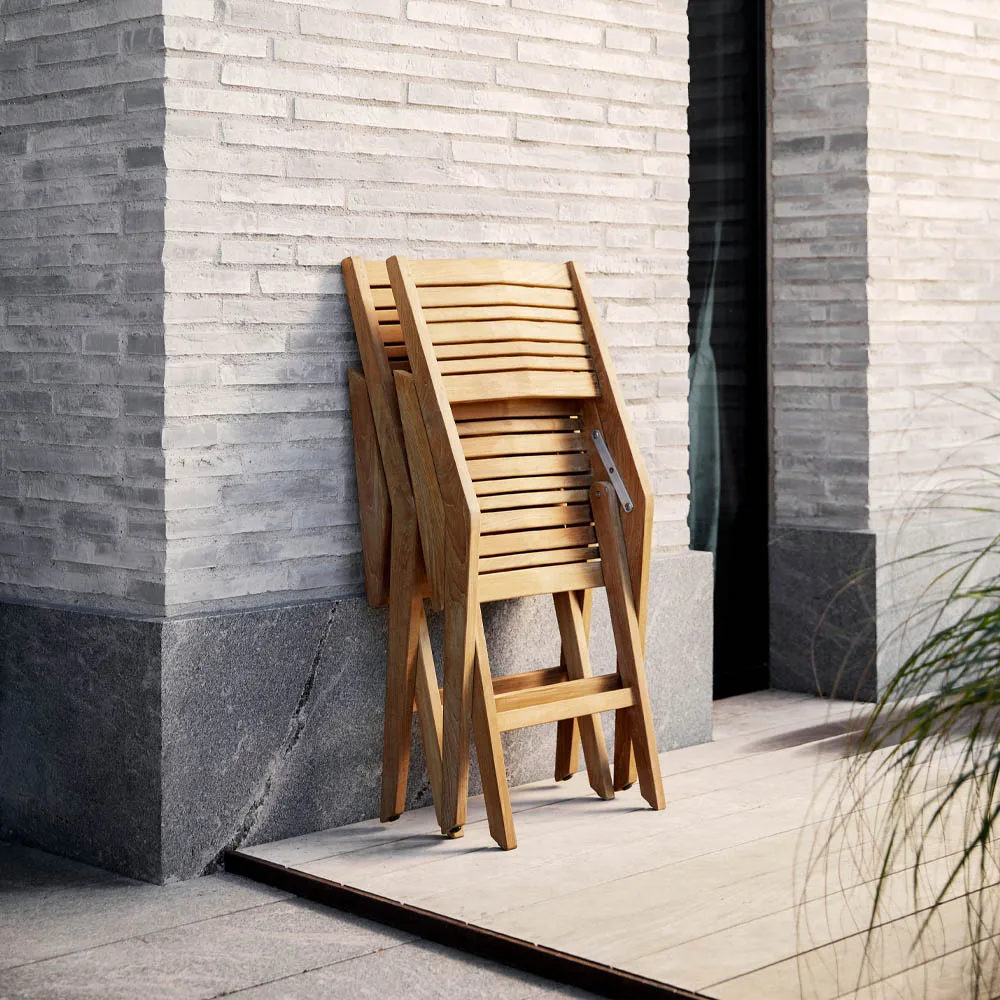 Flip folding chair, Teak, with armrests Cane-line