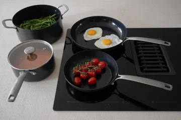 Combekk Element saucepan with lid aluminum black - Ø18 cm - Combekk