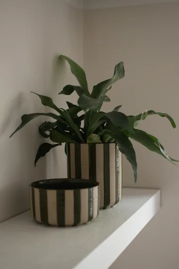 Line pot Ø14x16 cm - Stripe Green - DBKD