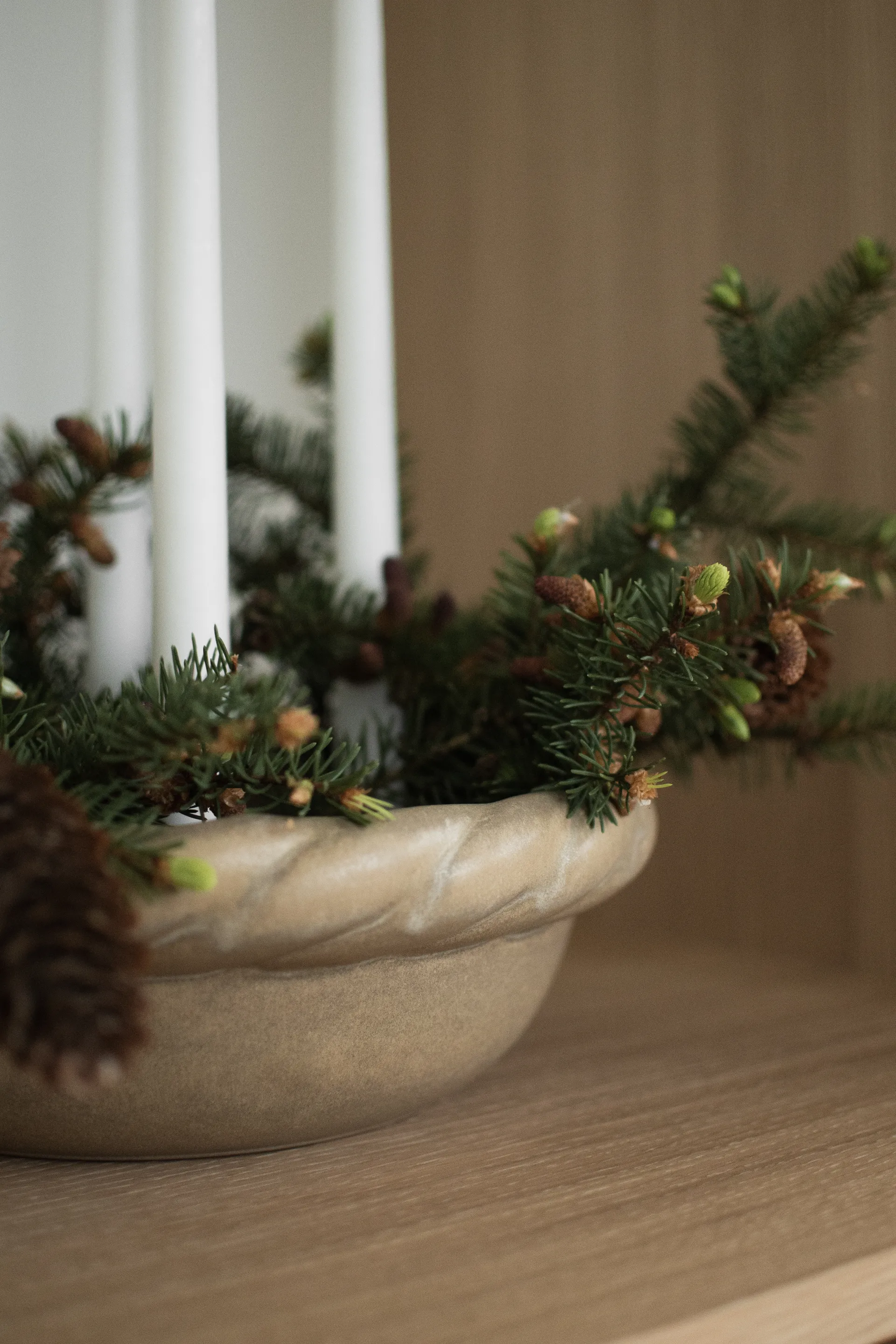 Twine plate candlestick Ø30 cm, Beige DBKD