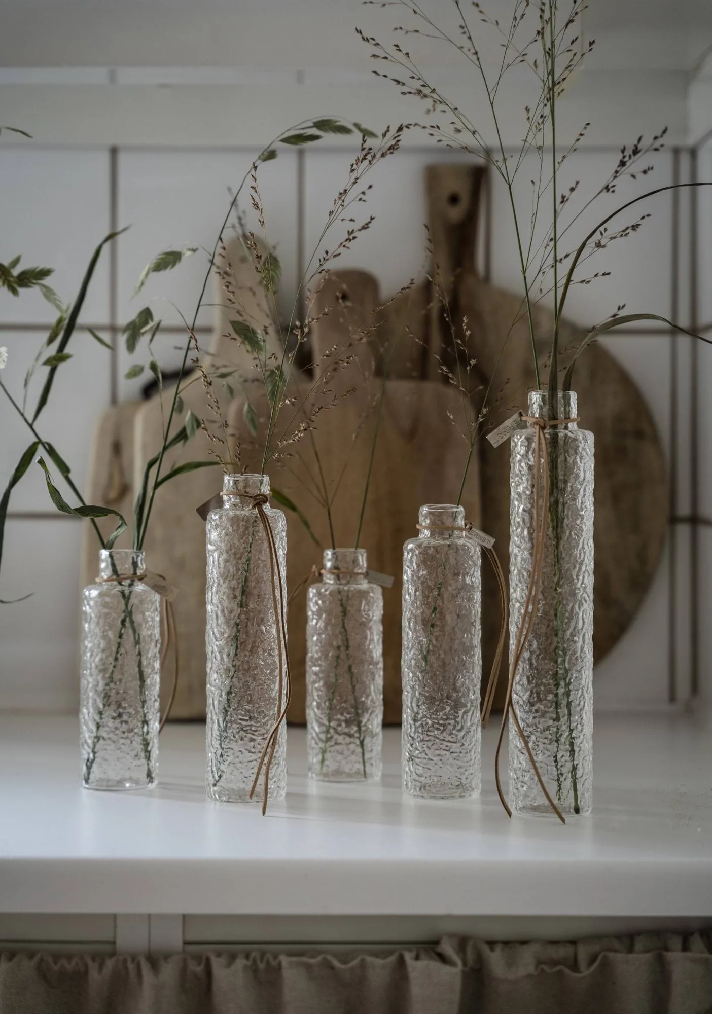 Ernst textured glass vase clear, Ø5x15 cm ERNST