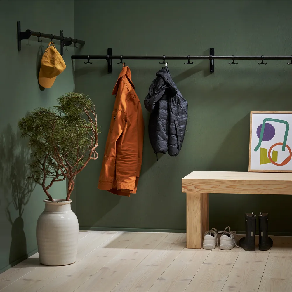 Nostalgi Hook rack, Aluminium, black stand Essem Design