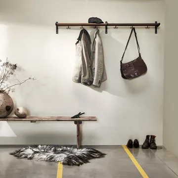 Nostalgi Shoe or hat shelf - Copper, white stand - Essem Design