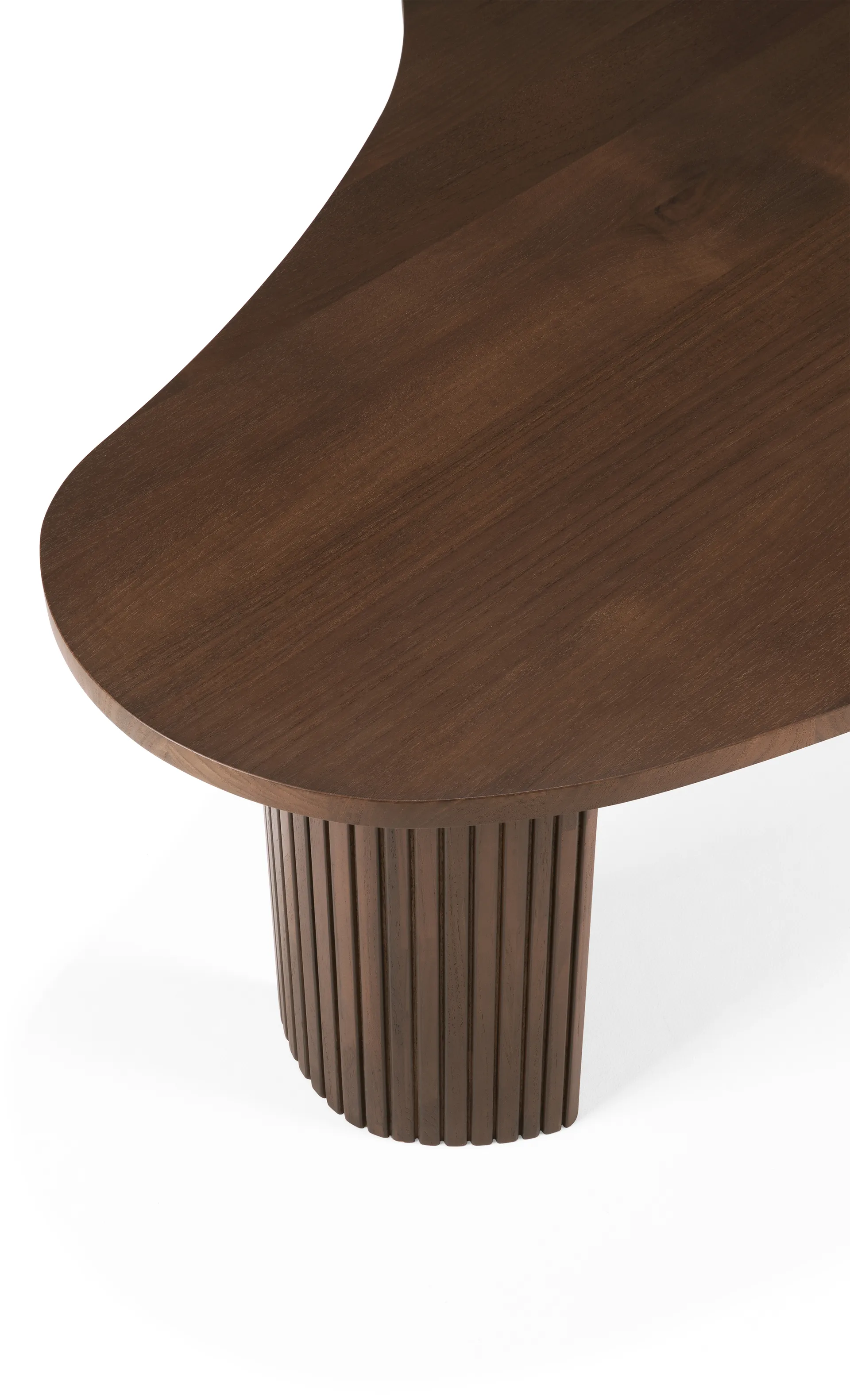 Boomerang coffee table, Teak, 126x74 cm Ethnicraft