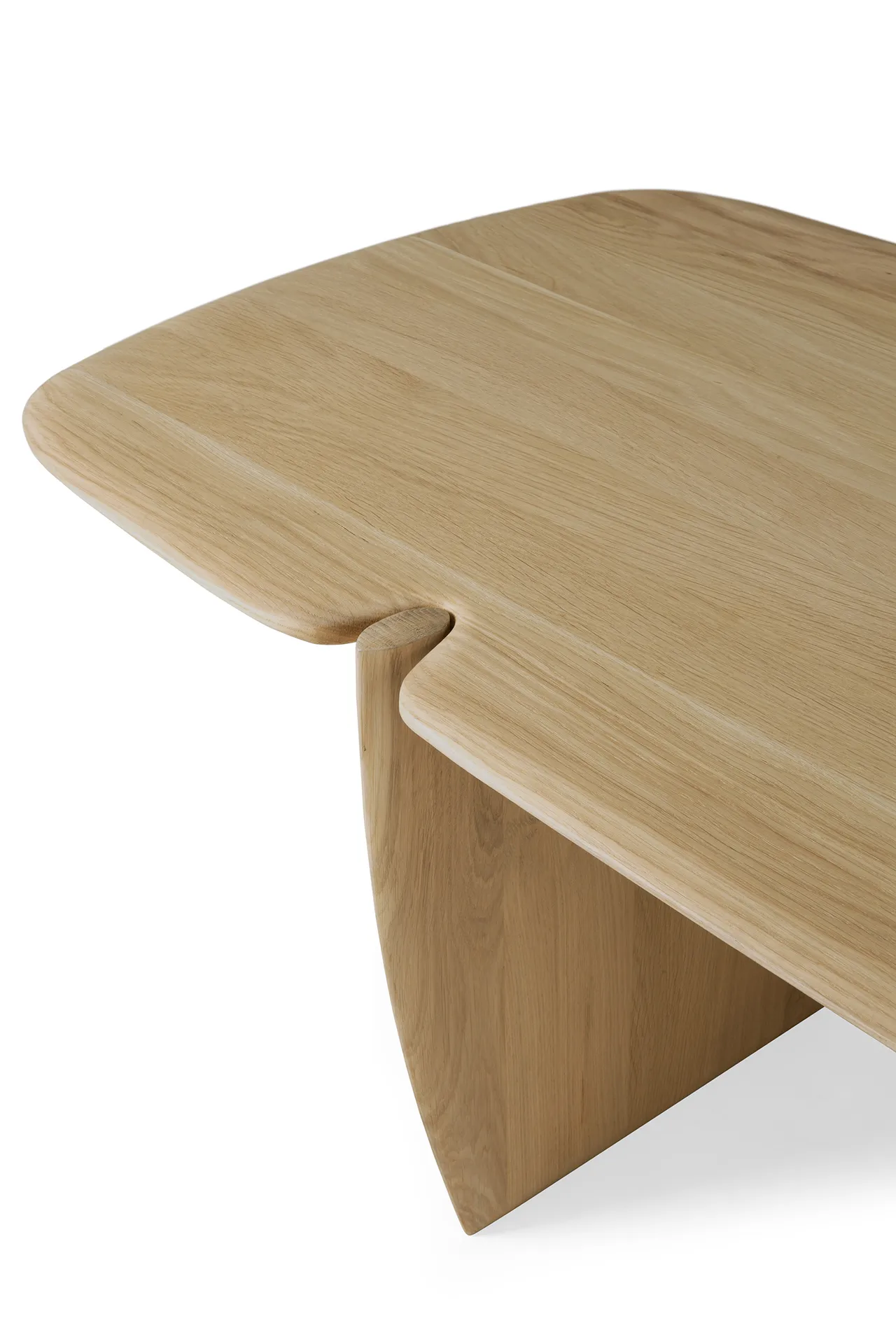 PI coffee table, Lacquered oak Ethnicraft