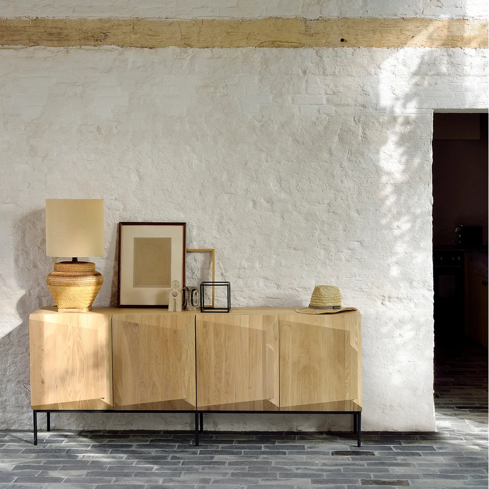 Stairs sideboard 4 doors, Oak 200x80x46 cm Ethnicraft