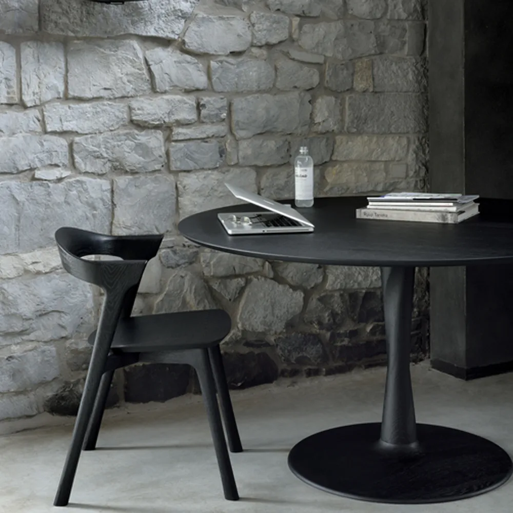 Torsion dining table, Black-stained oak, Ø90 cm Ethnicraft