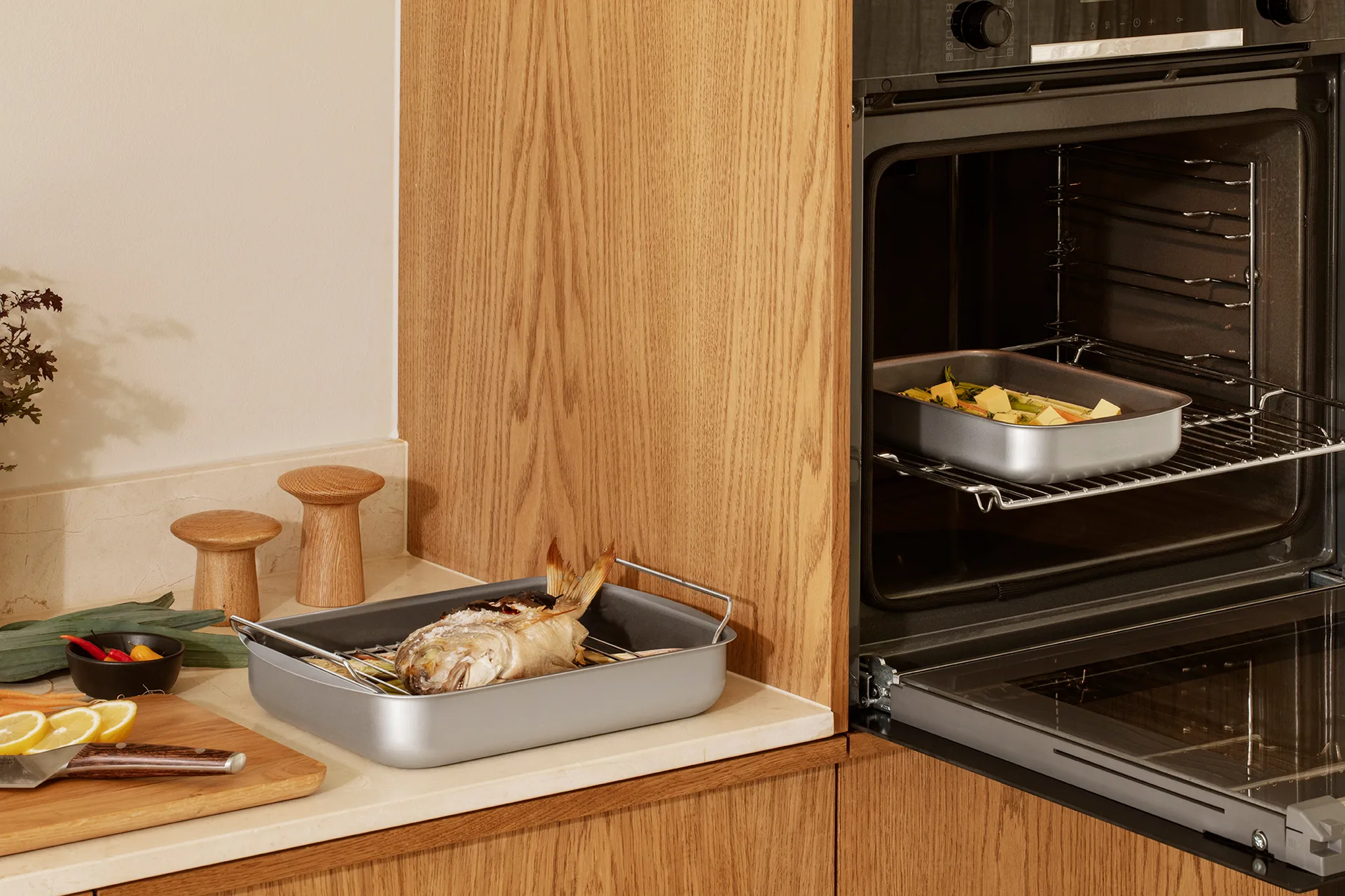 Eva Trio Professional long pan with griddle iron, 19.5x28.5 cm Eva Solo
