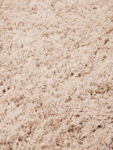 Amass long pile rug 140x140 cm - Off-white - Ferm Living