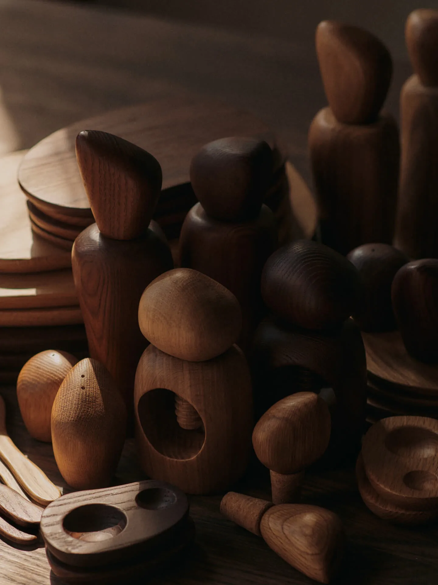 Cairn nutcracker, Oak Ferm Living