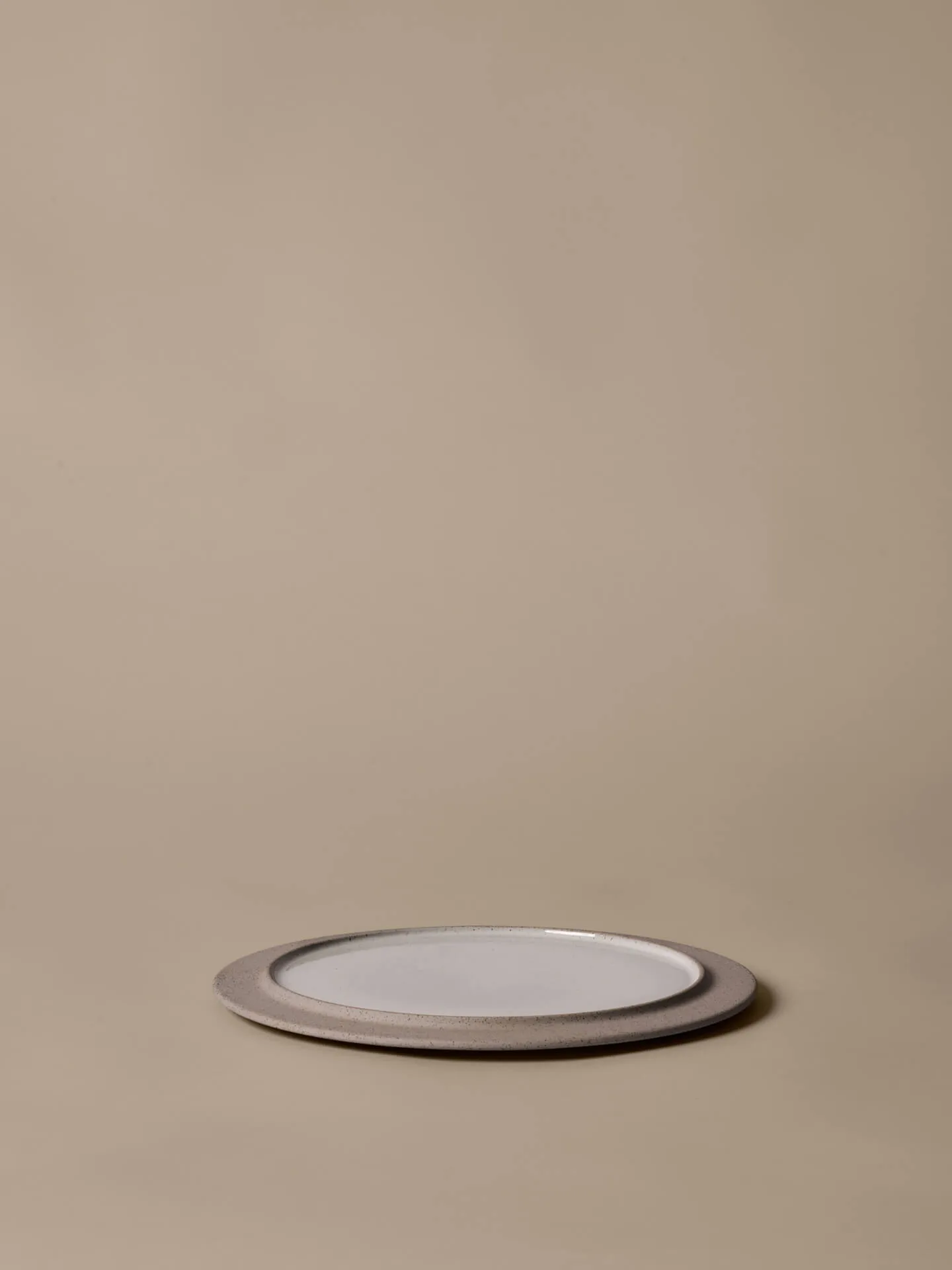 Sonae plate 2-pack, Grey-white, Ø28 cm Ferm Living