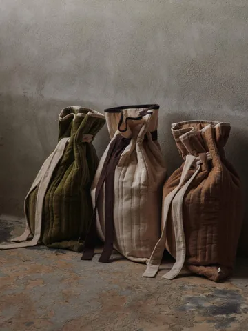 Vari quilted sack 50x70 cm - Velvet-khaki - Ferm Living