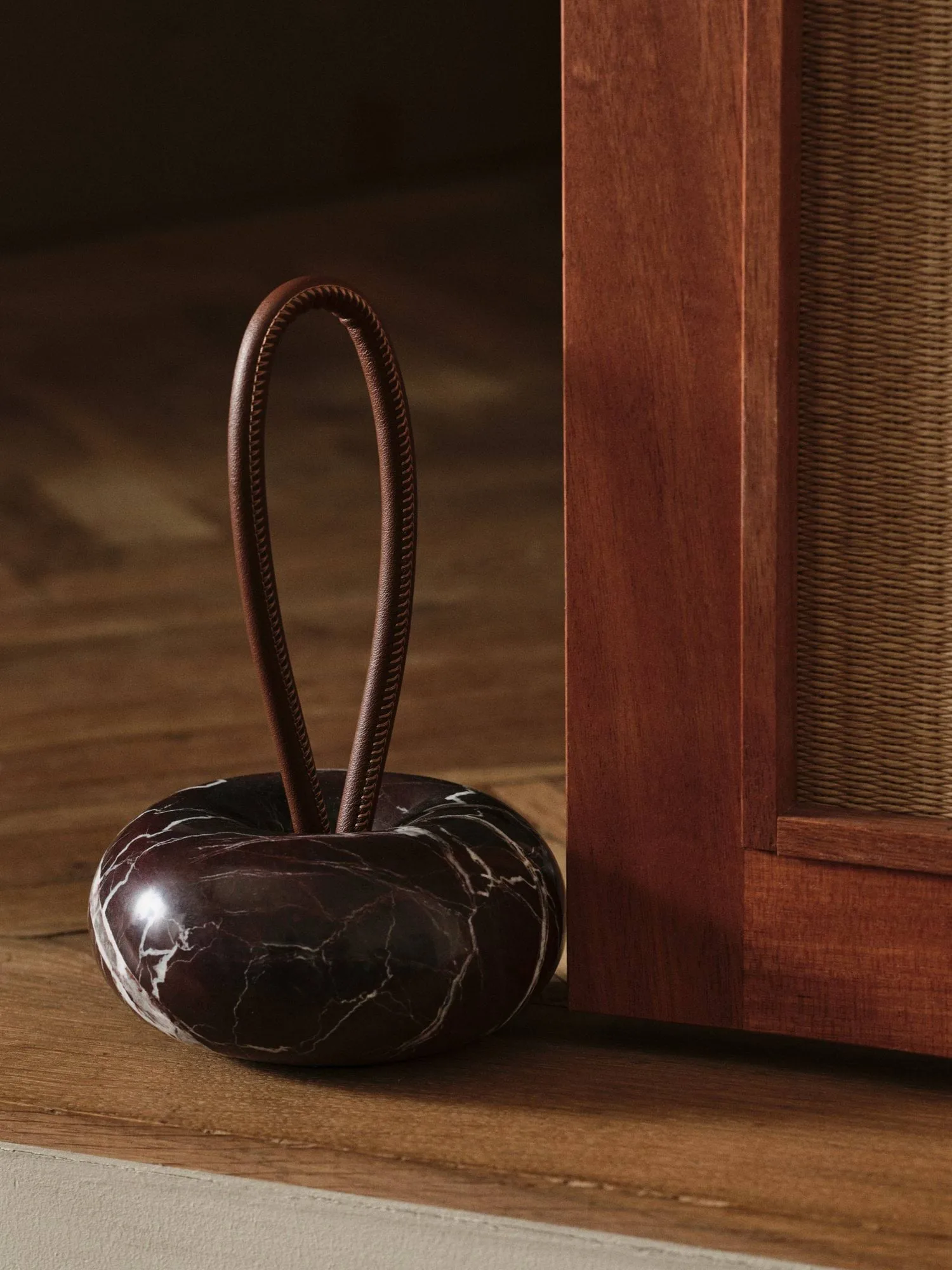 Wa doorstop, Rosso Levanto marble, Ø14 cm Ferm Living