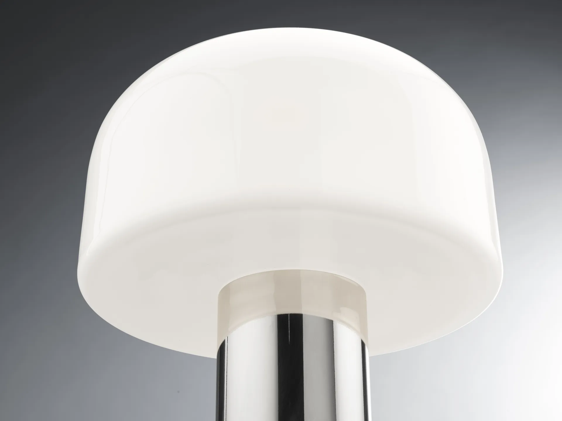 Bellhop Glass T table lamp, Bright aluminum Flos