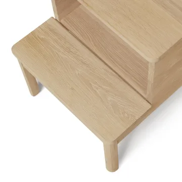 A line round step stool - White oak, Ø38x47.5 cm - Form & Refine