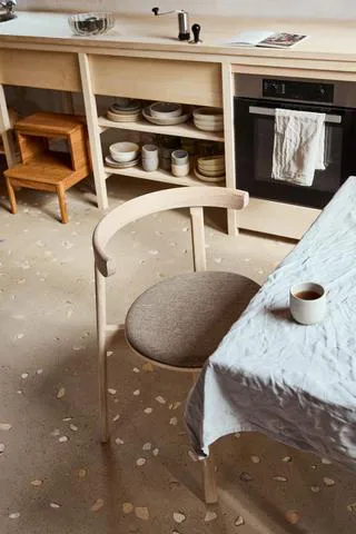 Lunar chair - White oak-Hallingdal 65-0227 - Form & Refine