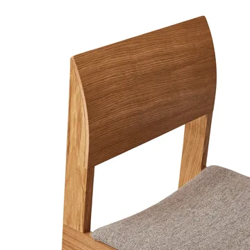 Sonder chair - Oak-Hallingdal 65-0227 - Form & Refine