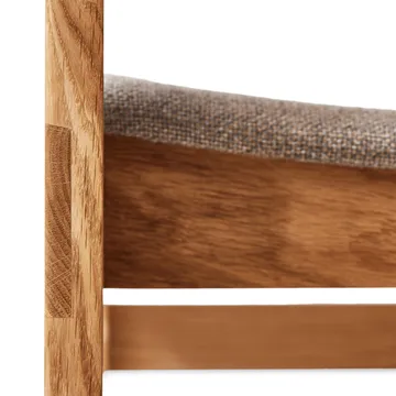 Sonder chair - Oak-Hallingdal 65-0227 - Form & Refine
