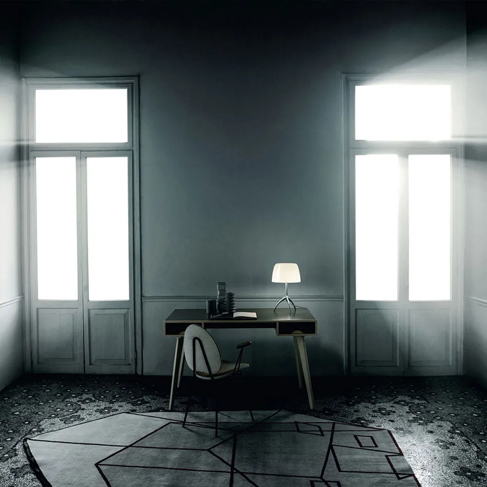 Lumiere Grande Dimmable table lamp, Cherry red, aluminum Foscarini