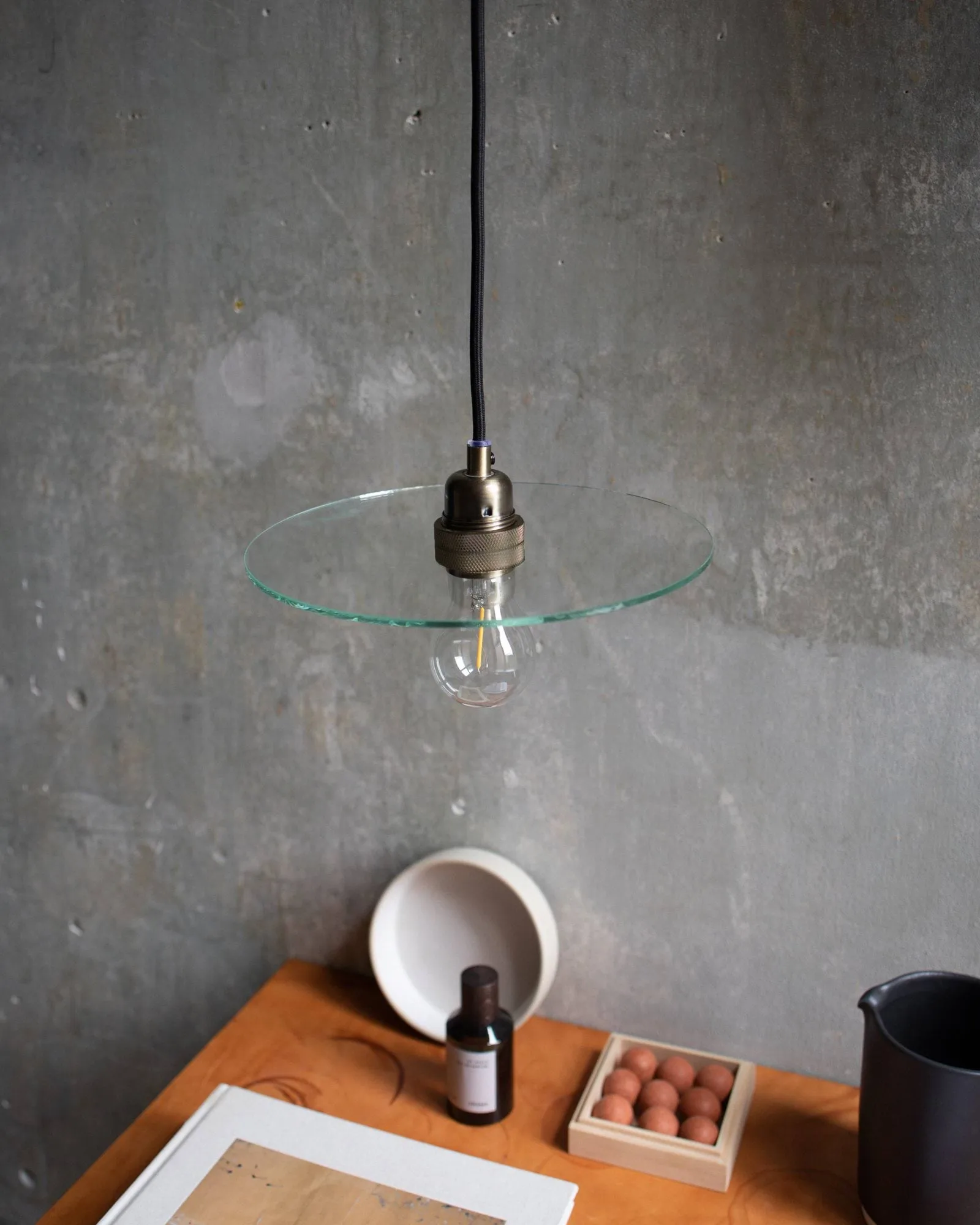 Circle Shade pendant light, Clear glass-steel, Ø25 cm FRAMA