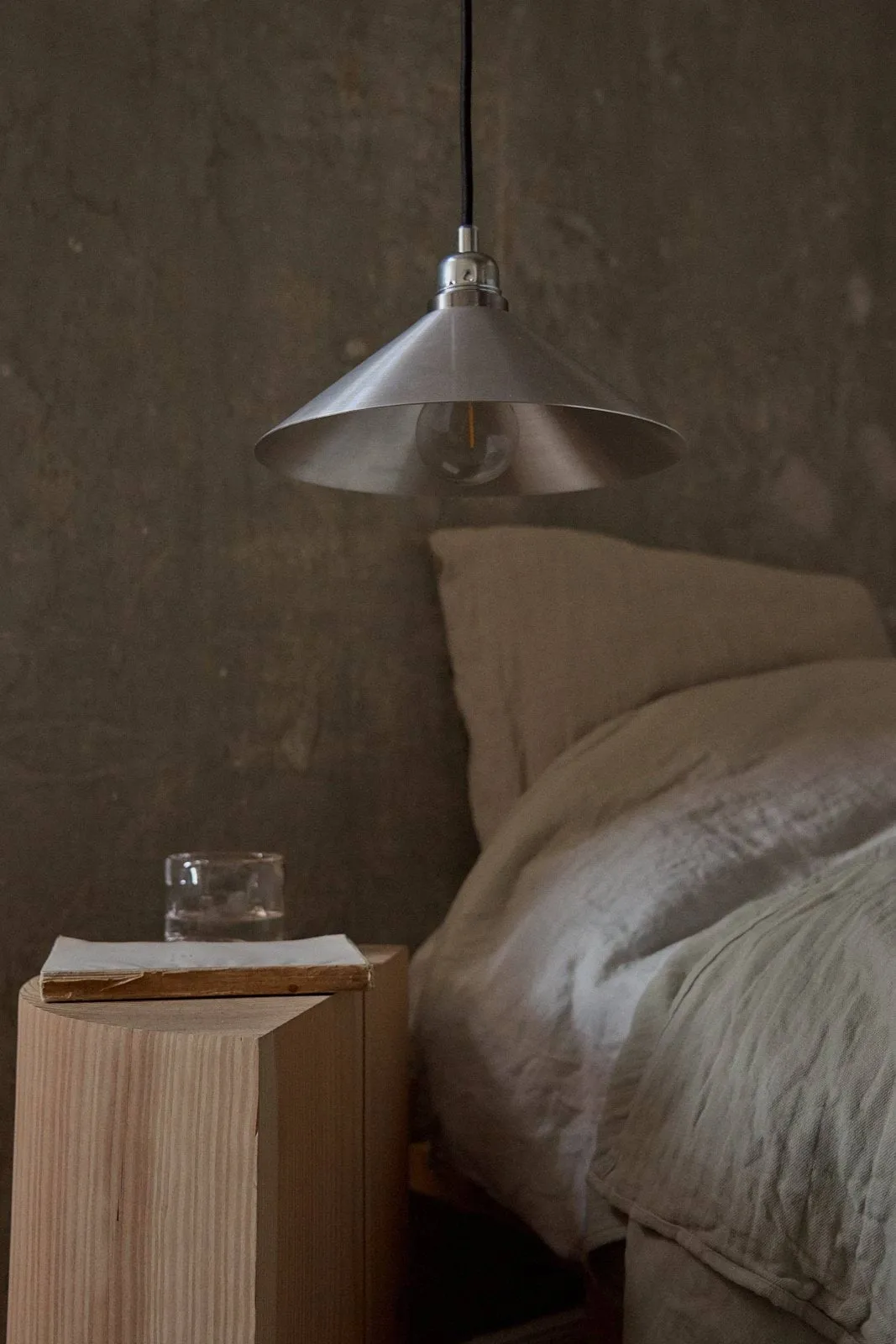 Cone Shade pendant light, Aluminium, small, Ø25 cm FRAMA