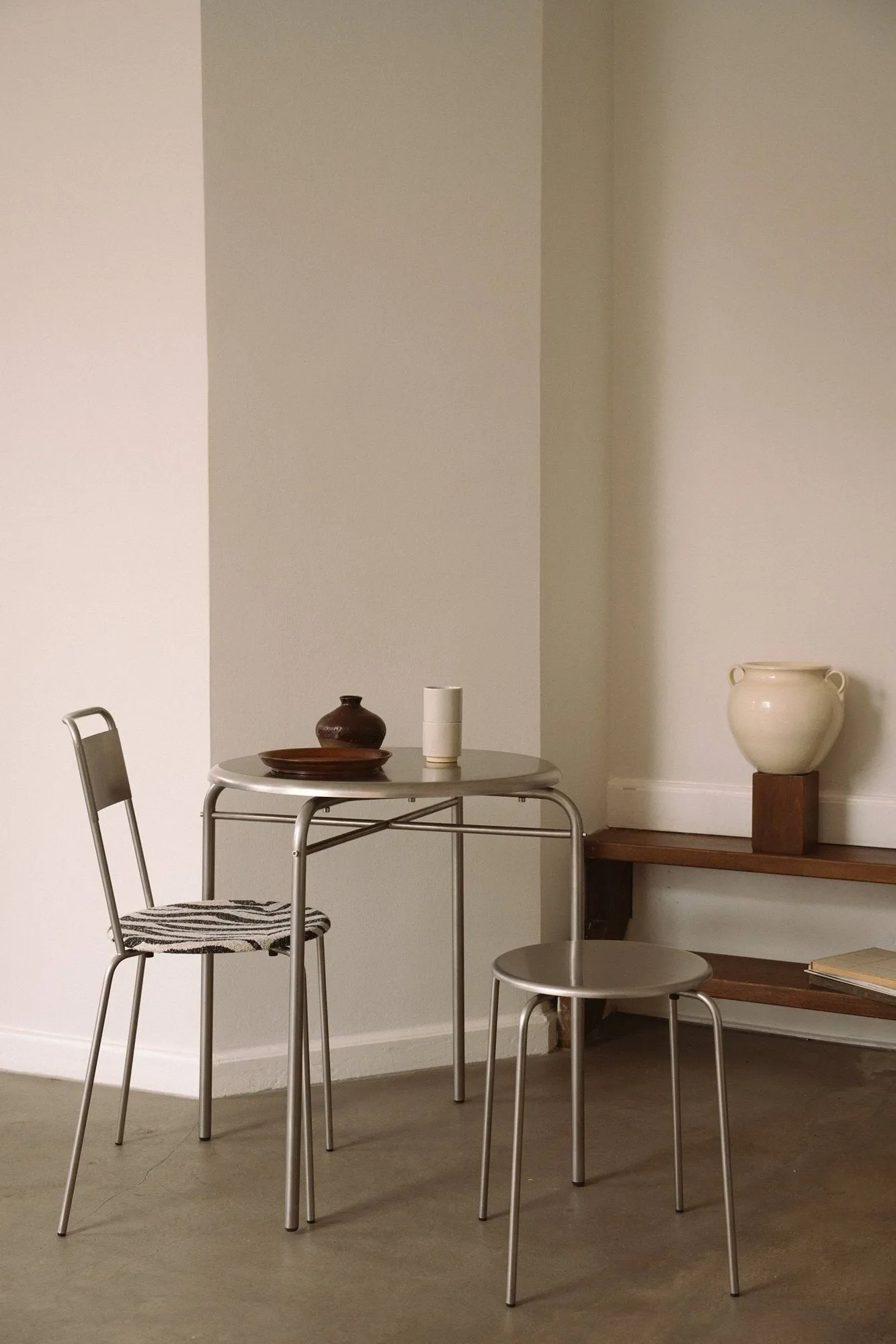 Petit Rond table, Stainless steel, Ø65x73 cm FRAMA
