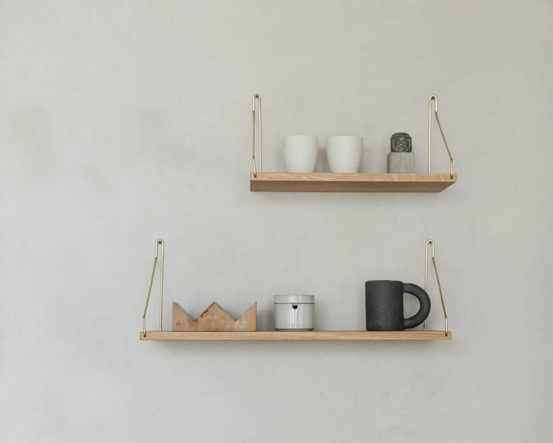 Single Shelf wall shelf, Oak-brass, 40x20 cm FRAMA